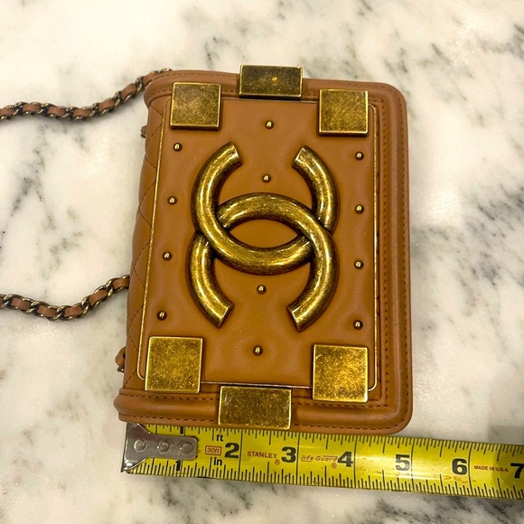 Authentic Chanel crossbody - Picture 6 of 8